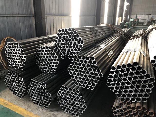 上海小口径厚壁无缝钢管